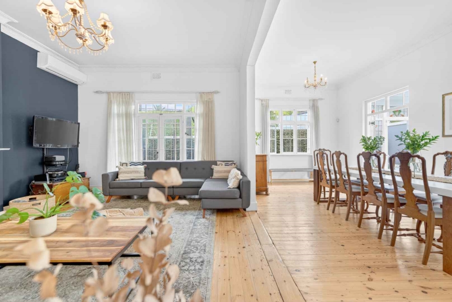 4 Bedroom Property for Sale in Tamboerskloof Western Cape